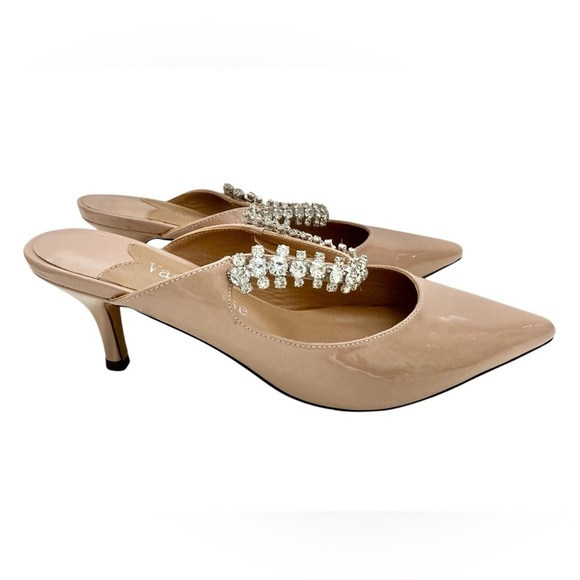 Shoes - Elegant Women's Heels with Crystal Embellishments - Size 7